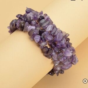 🆕️Amethyst Chips Carpet Stretch Bracelet 241.00 ctw